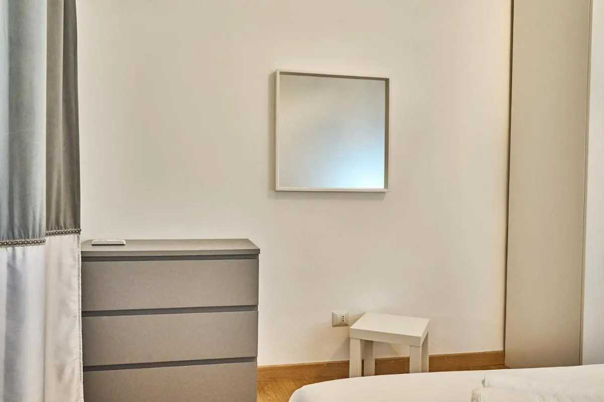 Corso Vittorio Emanuele 114 Apartment Naples